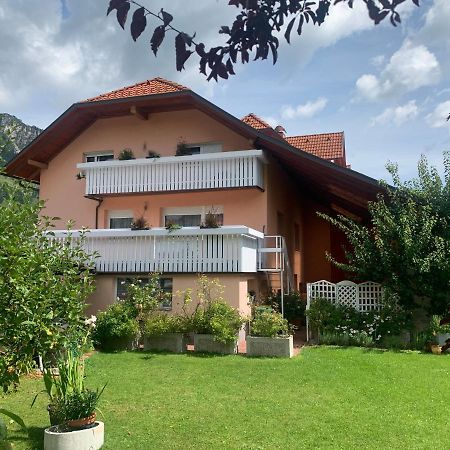 Apartma Metka Mojstrana Esterno foto